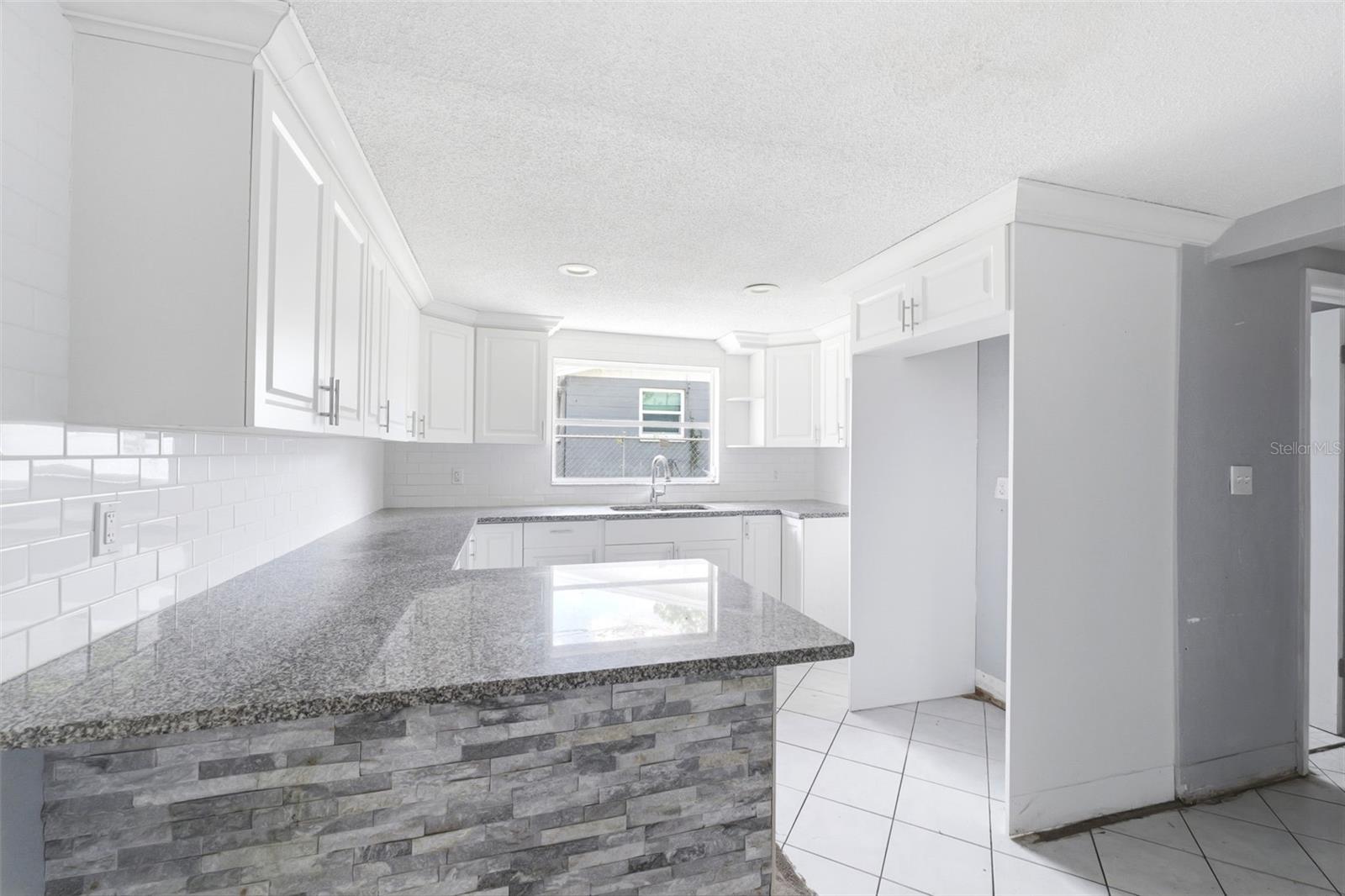 REGENCY PARK - Residential