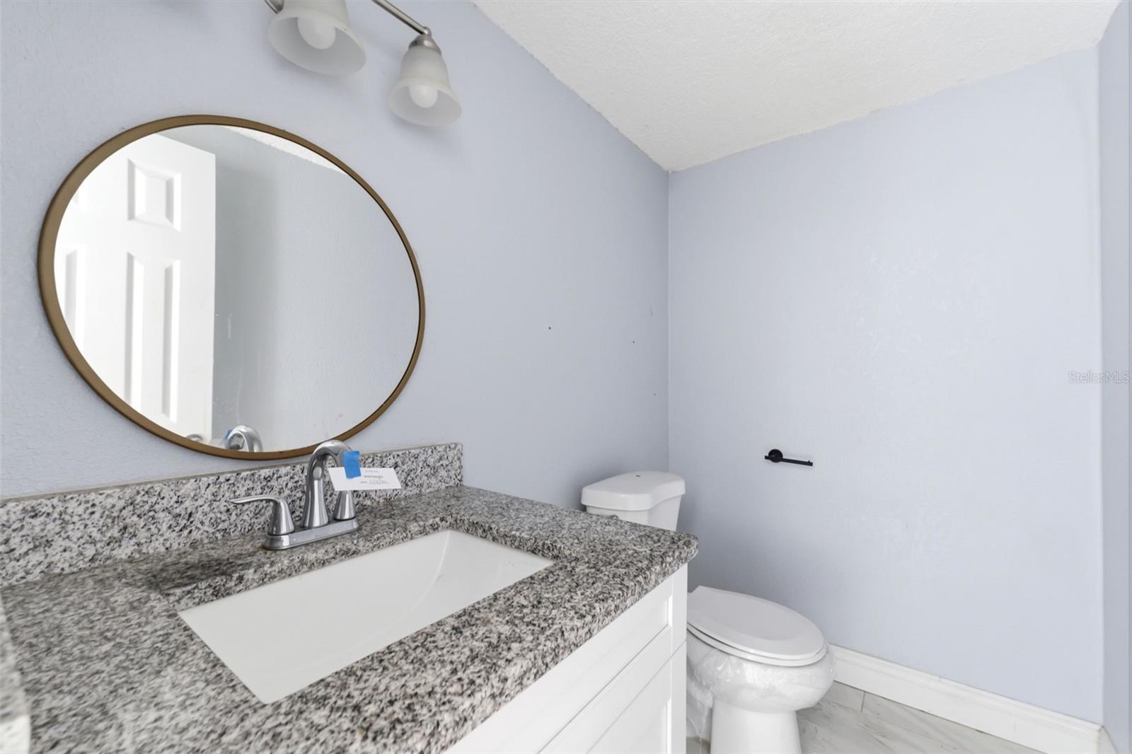 REGENCY PARK - Residential