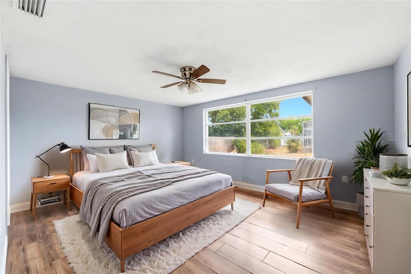 REGENCY PARK - Residential