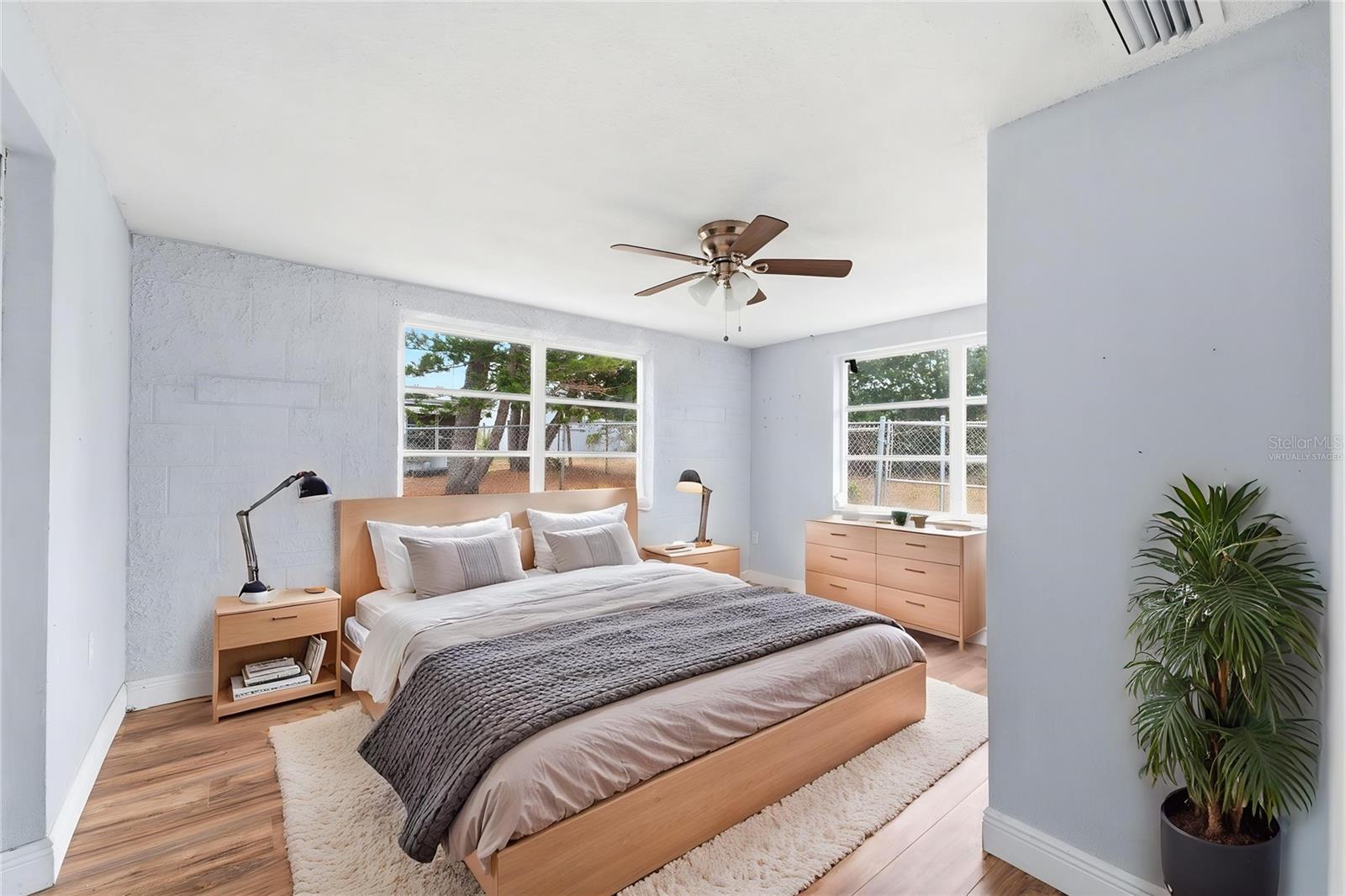 REGENCY PARK - Residential