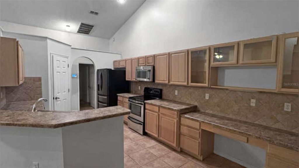 Photo of 7439 High Lake Drive, Orlando, FL 32818 (MLS # O6393840)