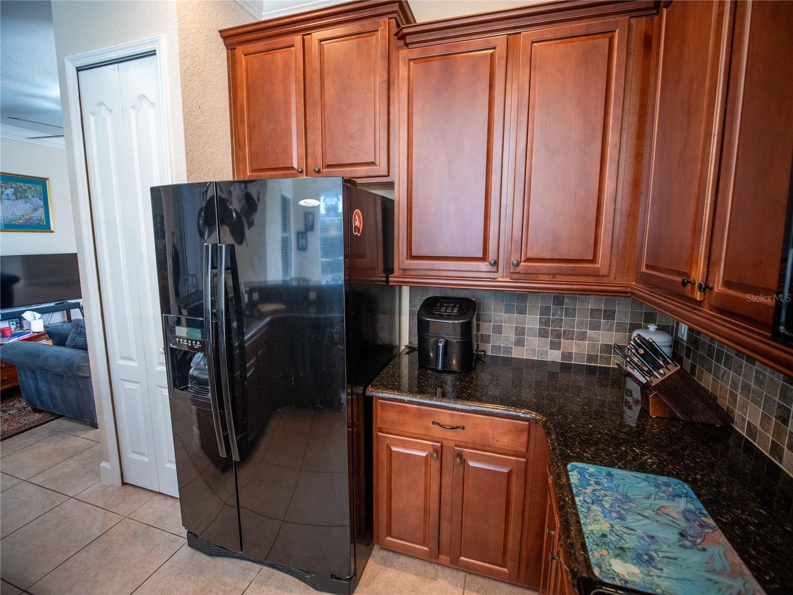 PRESTON SQUARE - Residential