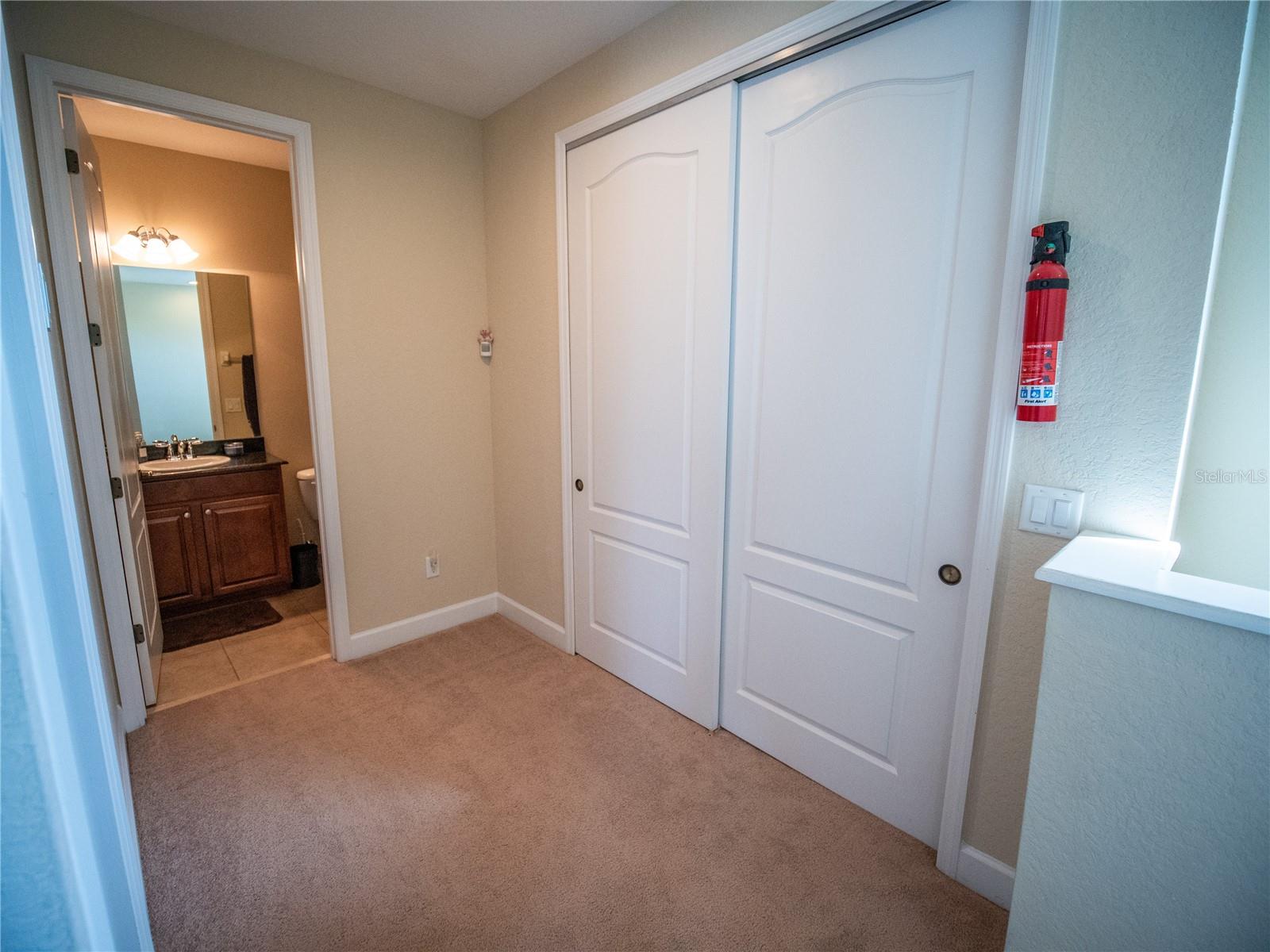 PRESTON SQUARE - Residential