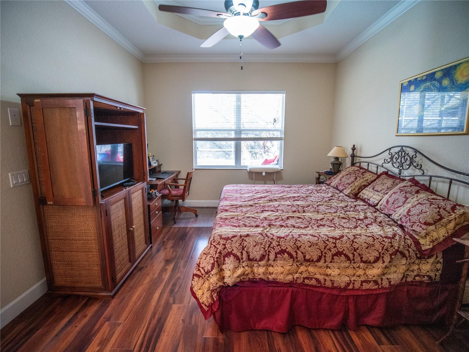 PRESTON SQUARE - Residential