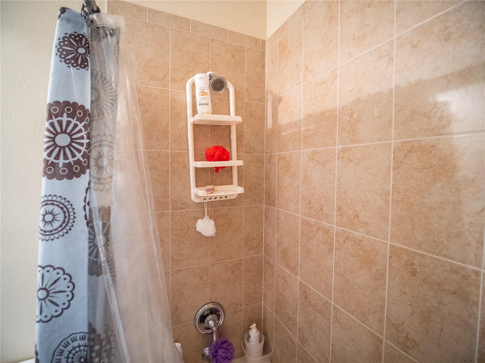 PRESTON SQUARE - Residential