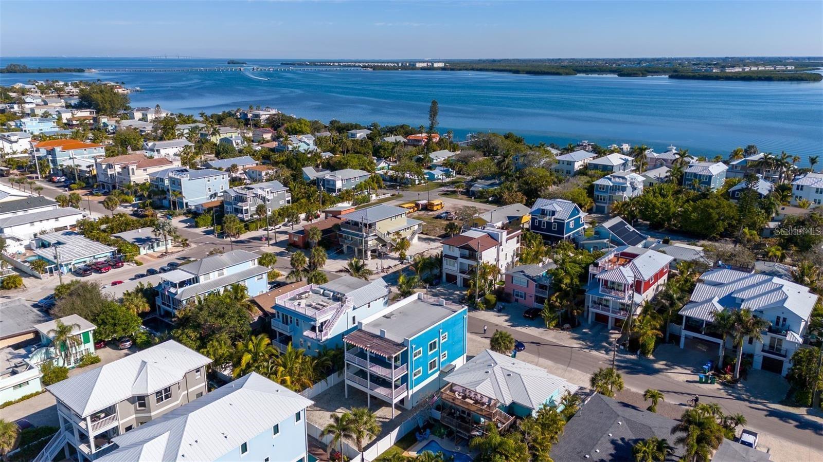 2210 AVENUE  C Manatee