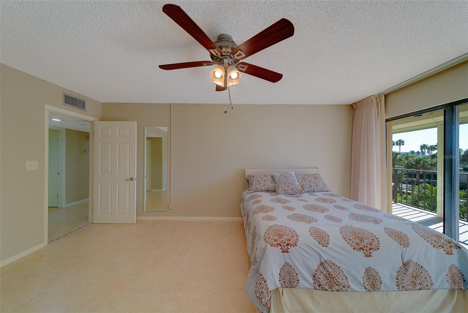 SAND KEY CONDO-SOUTH BEACH - Residential