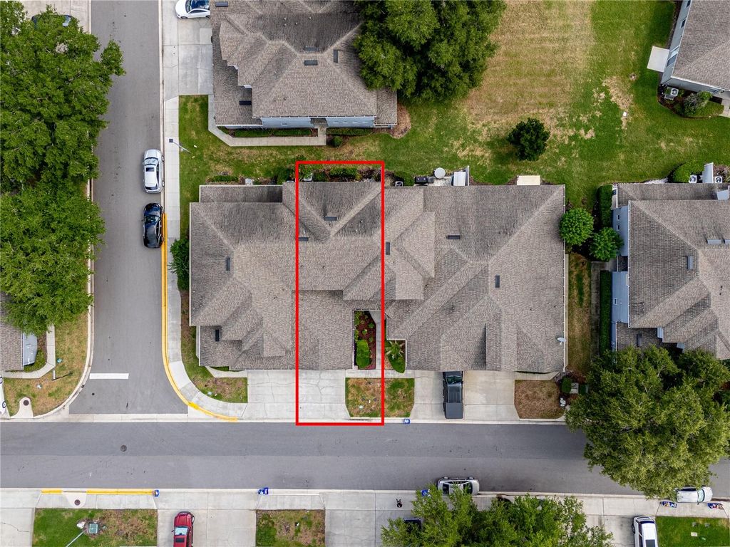 Photo of 1304 Sandstone Run, Sanford, FL 32771 (MLS # O6407354)