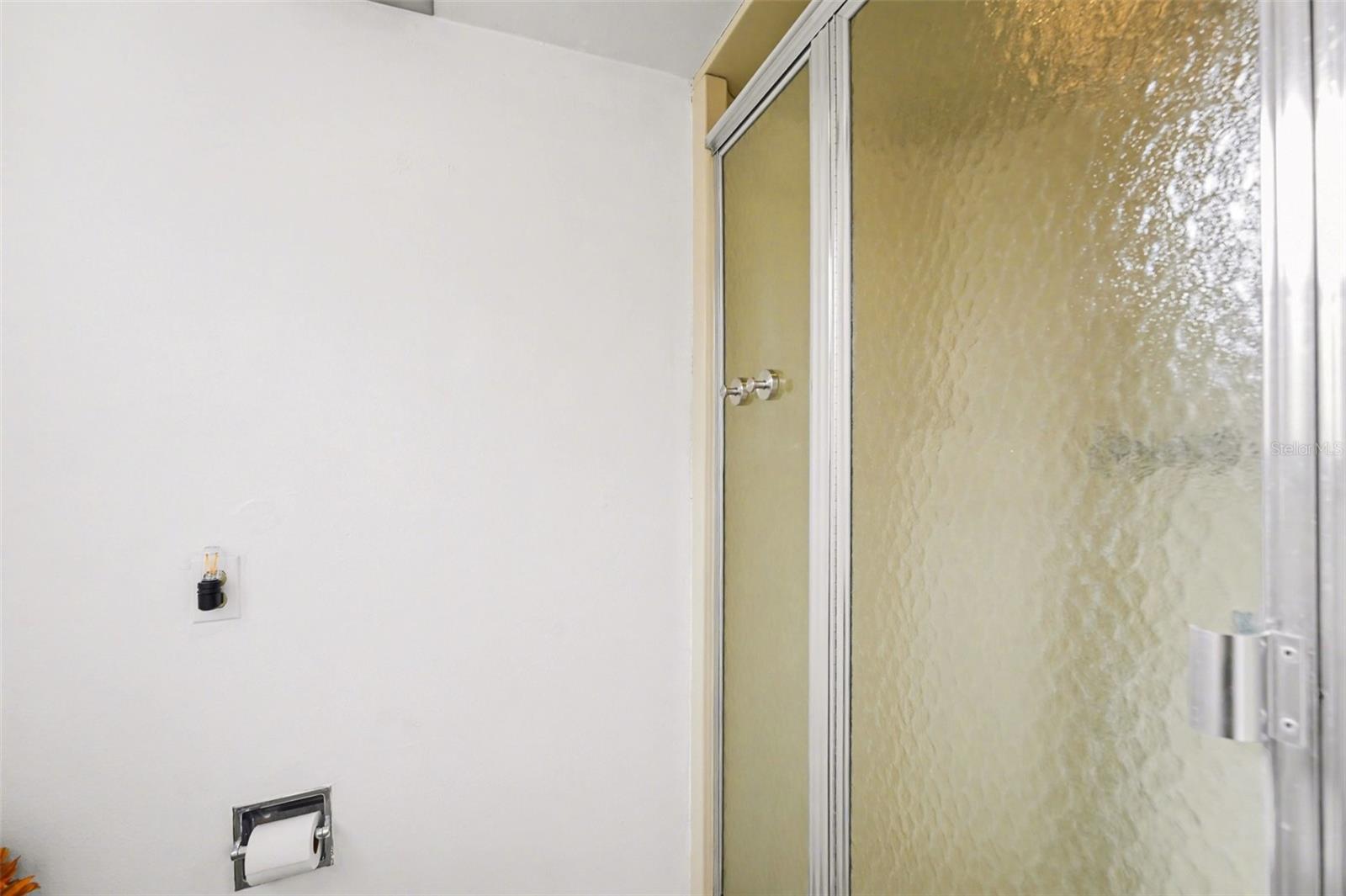 LAKES UNIT I - Residential