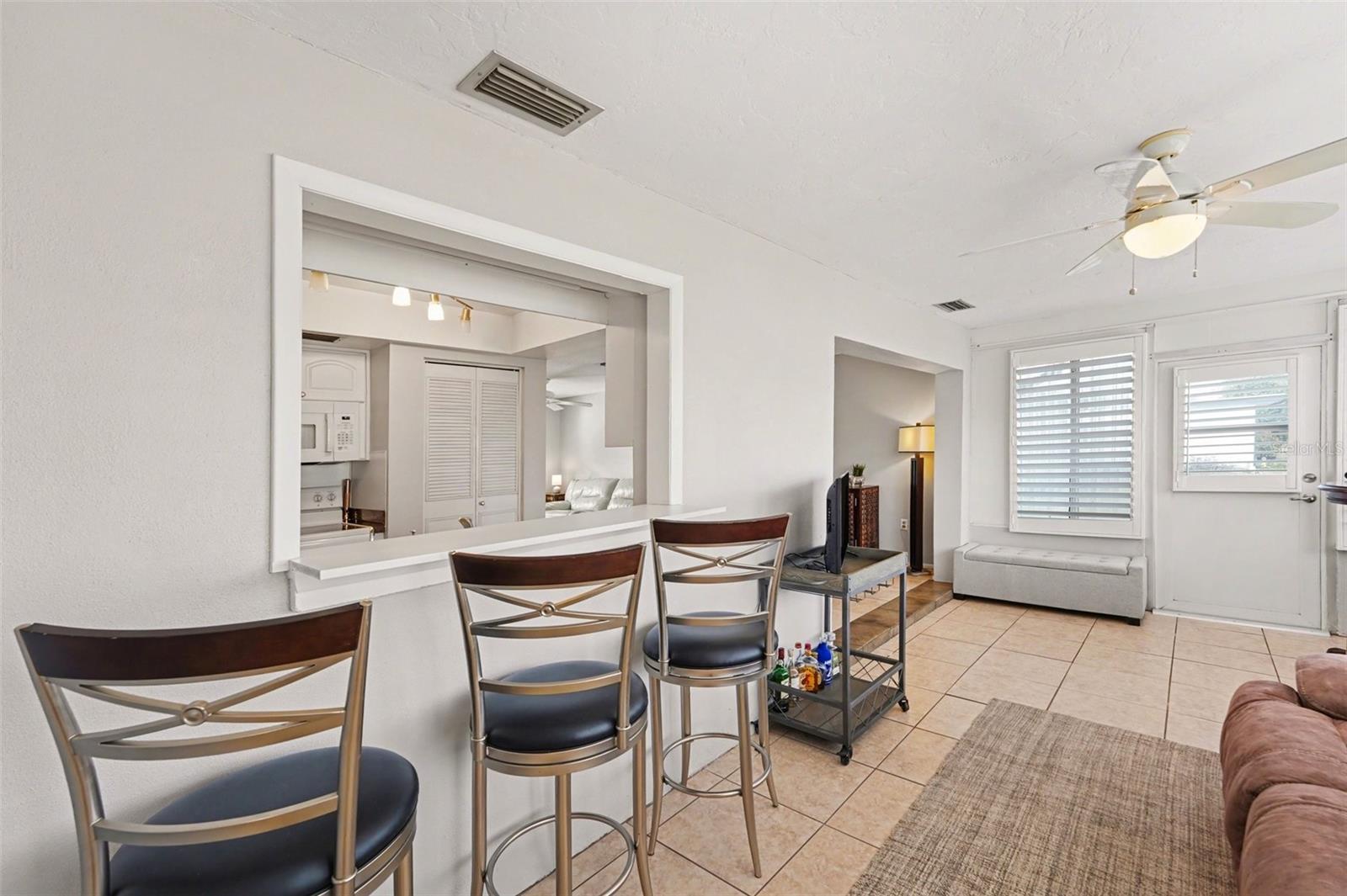 LAKES UNIT I - Residential