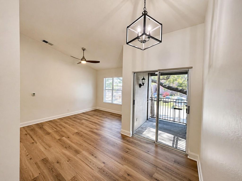 Photo of 607 S Westland Avenue #19, Tampa, FL 33606 (MLS # A4691725)