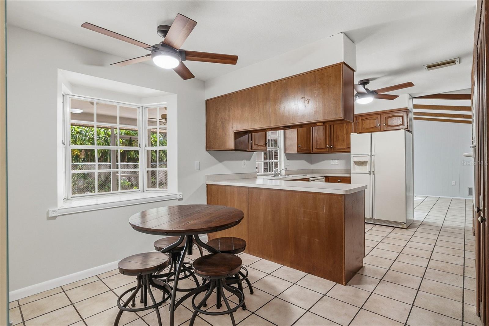 CATHEDRAL OAKS ESTATES - Residential