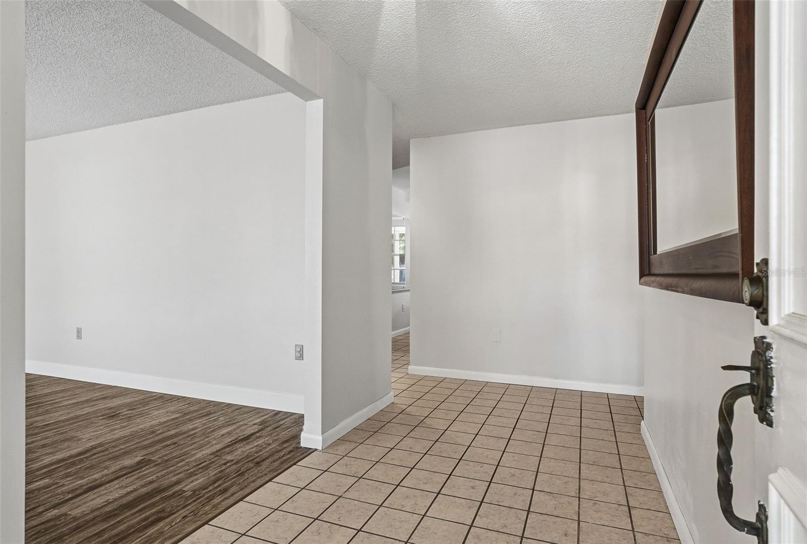 CATHEDRAL OAKS ESTATES - Residential