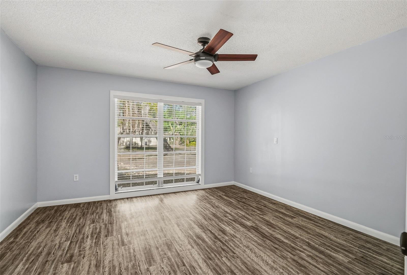CATHEDRAL OAKS ESTATES - Residential
