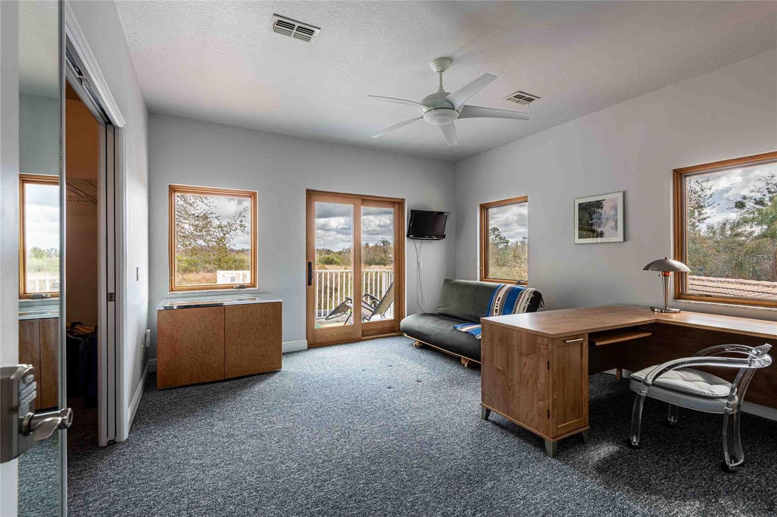 CALIENTE - Residential