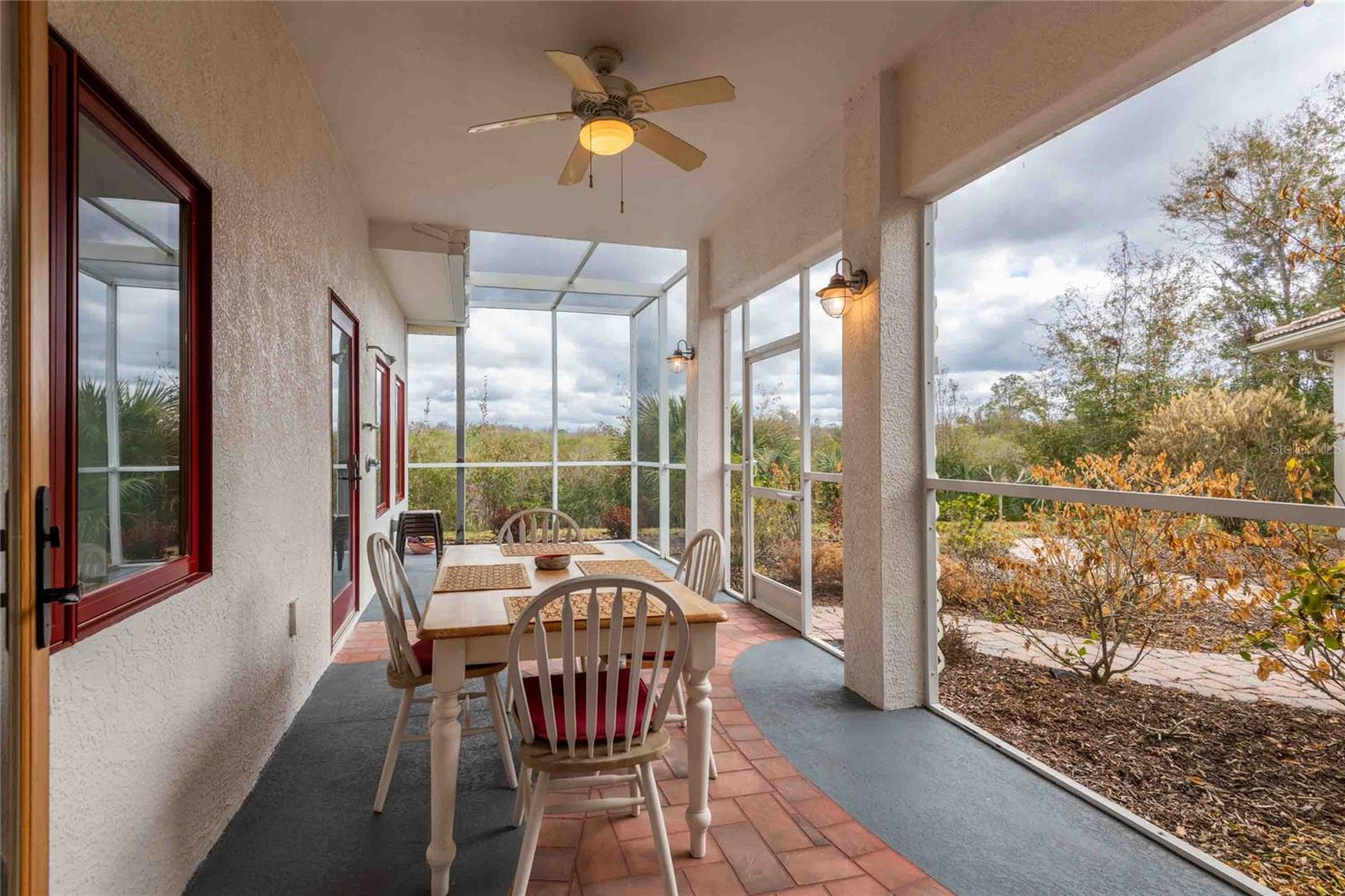 CALIENTE - Residential