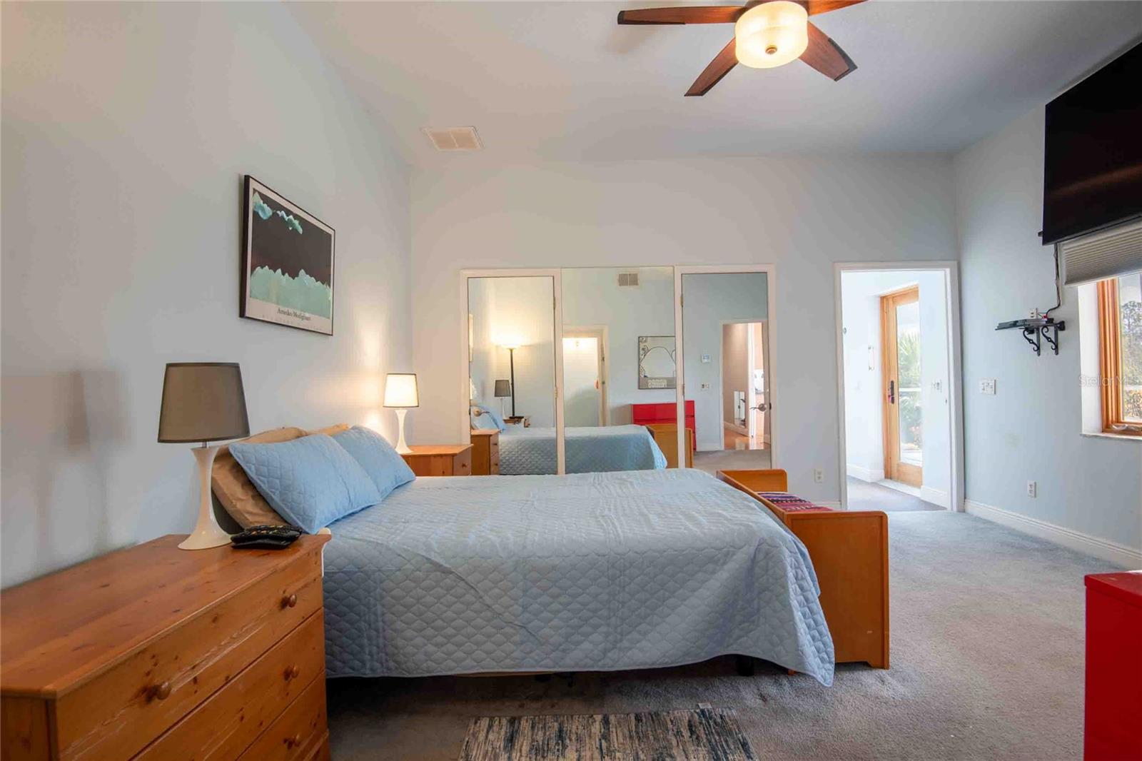 CALIENTE - Residential