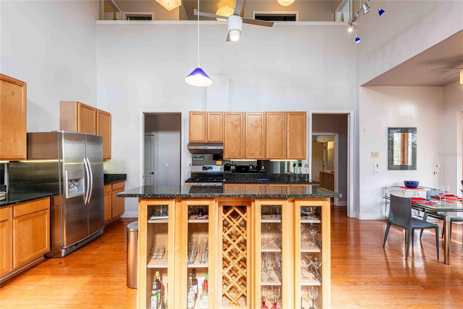 CALIENTE - Residential