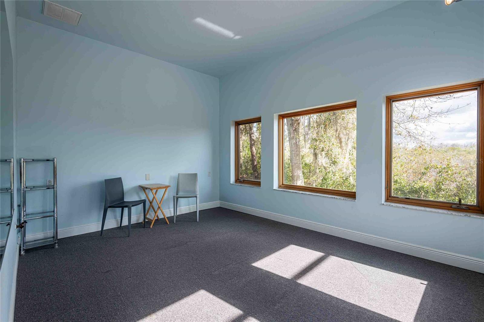 CALIENTE - Residential