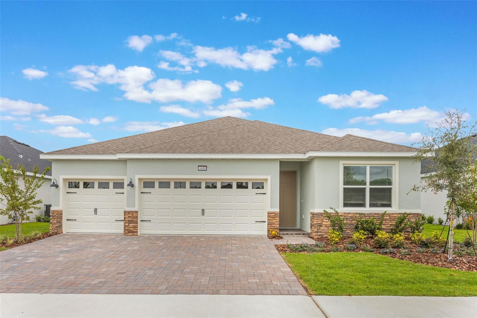 LAKES OF MOUNT DORA - Residential