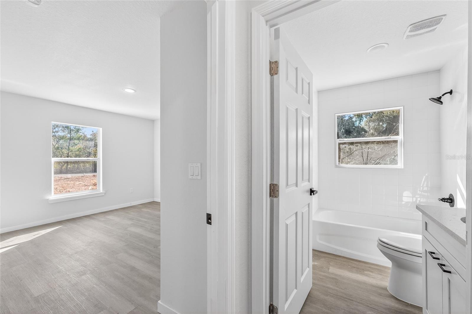 SILVER SPGS SHORES UN 35 - Residential