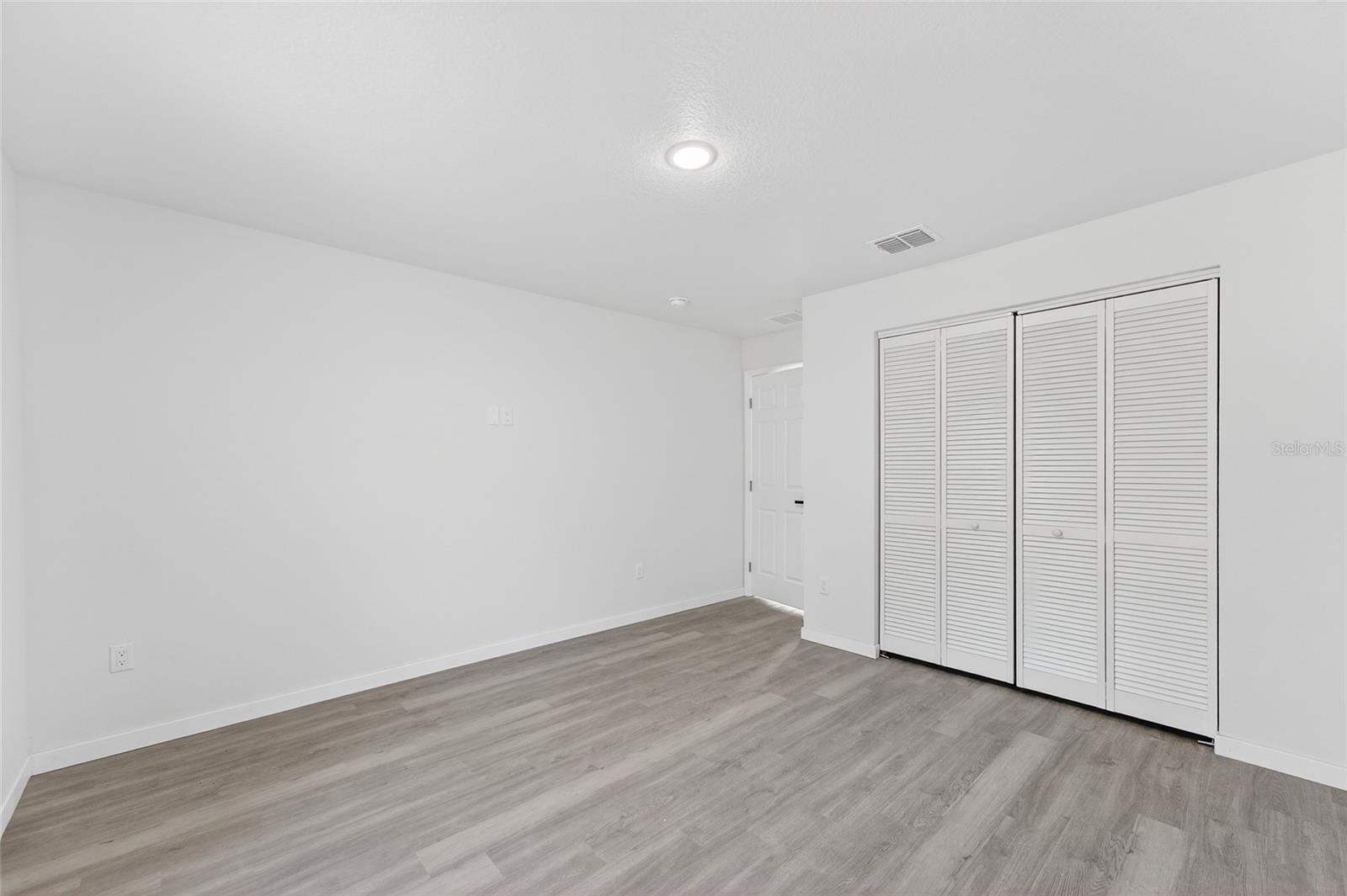 SILVER SPGS SHORES UN 35 - Residential