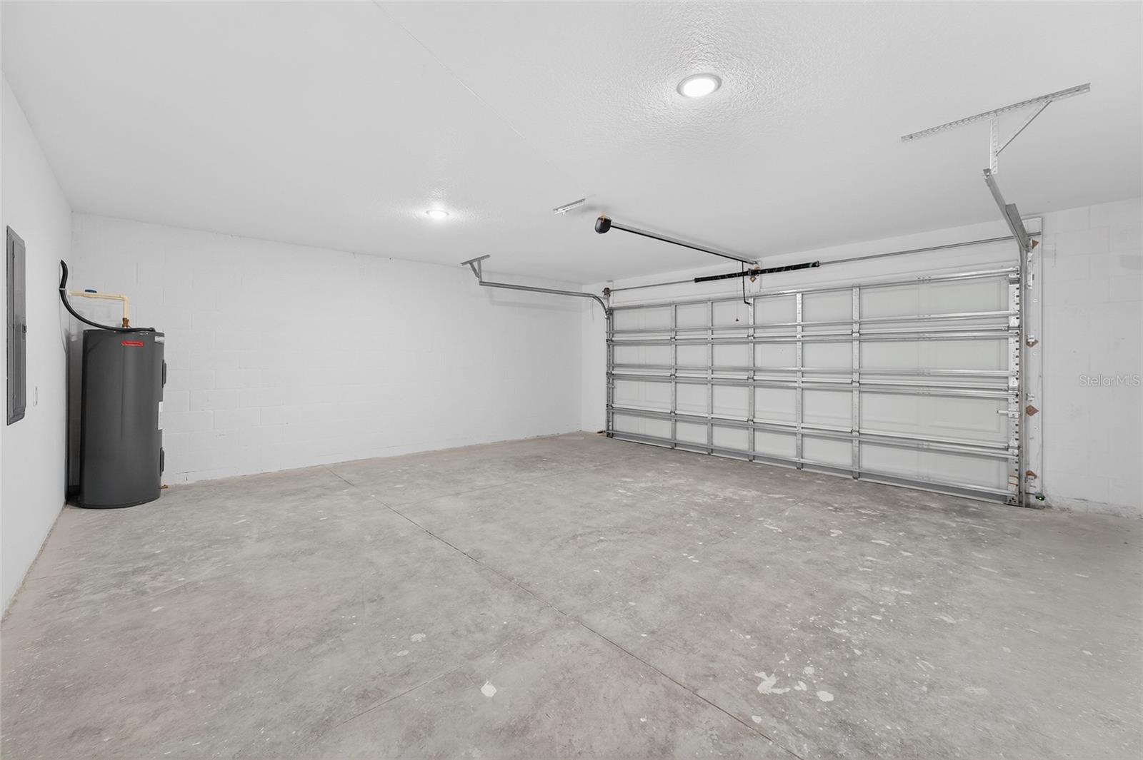 SILVER SPGS SHORES UN 35 - Residential