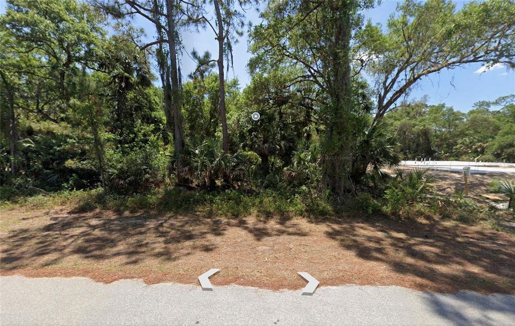 Photo of 19083 Ridgedale Avenue, Port Charlotte, FL 33954 (MLS # V4946902)