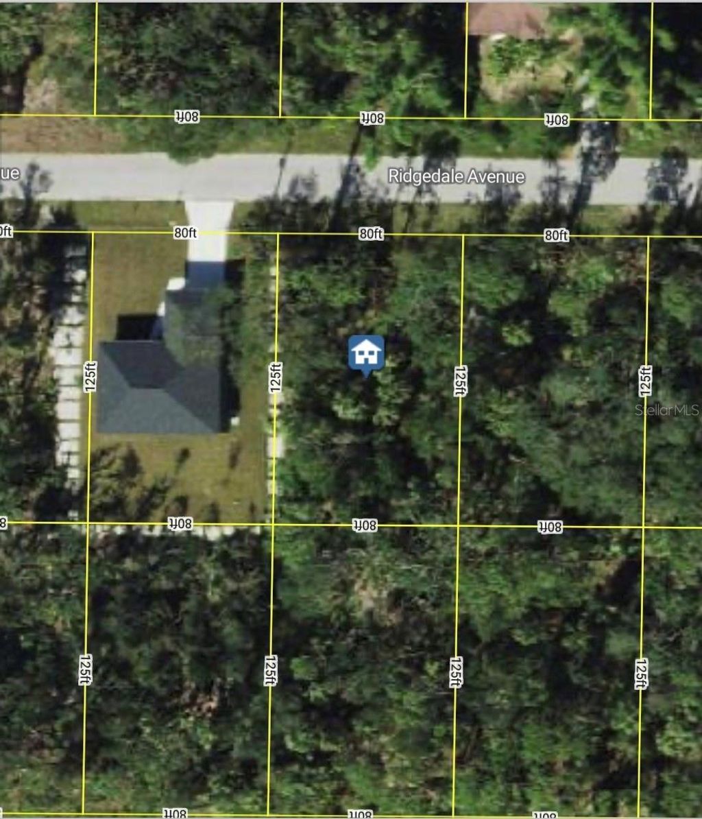 Photo of 19083 Ridgedale Avenue, Port Charlotte, FL 33954 (MLS # V4946902)