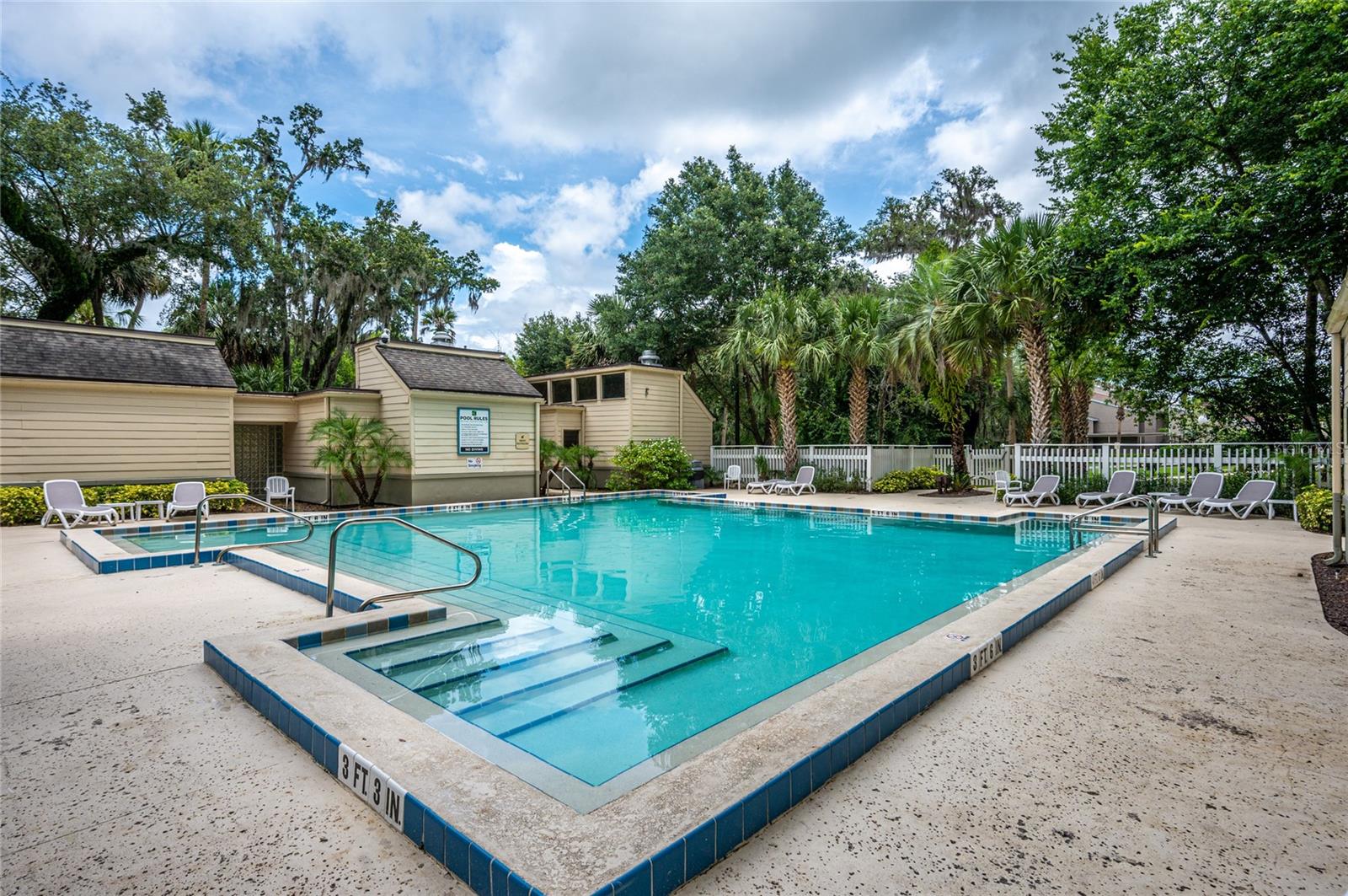 SPRINGS, FAIRWAY VILLAS - Residential