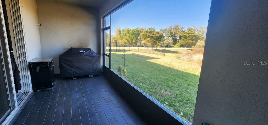 PROMENADE EAST - Residential