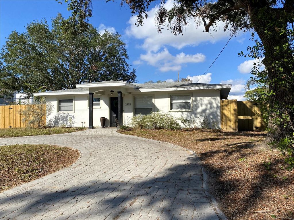 Photo of 2403 Browning Street, Sarasota, FL 34237 (MLS # A4689230)