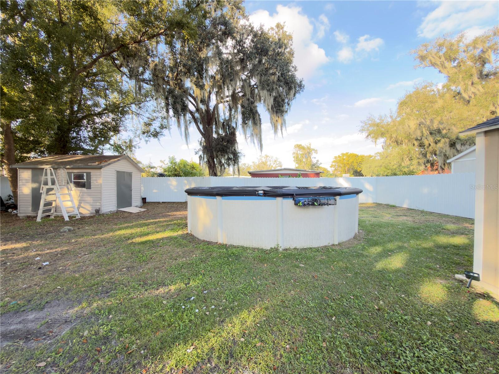 RICHLAND MANOR - Residential