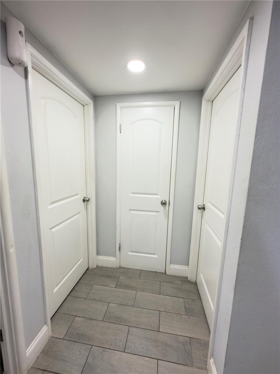 RICHLAND MANOR - Residential