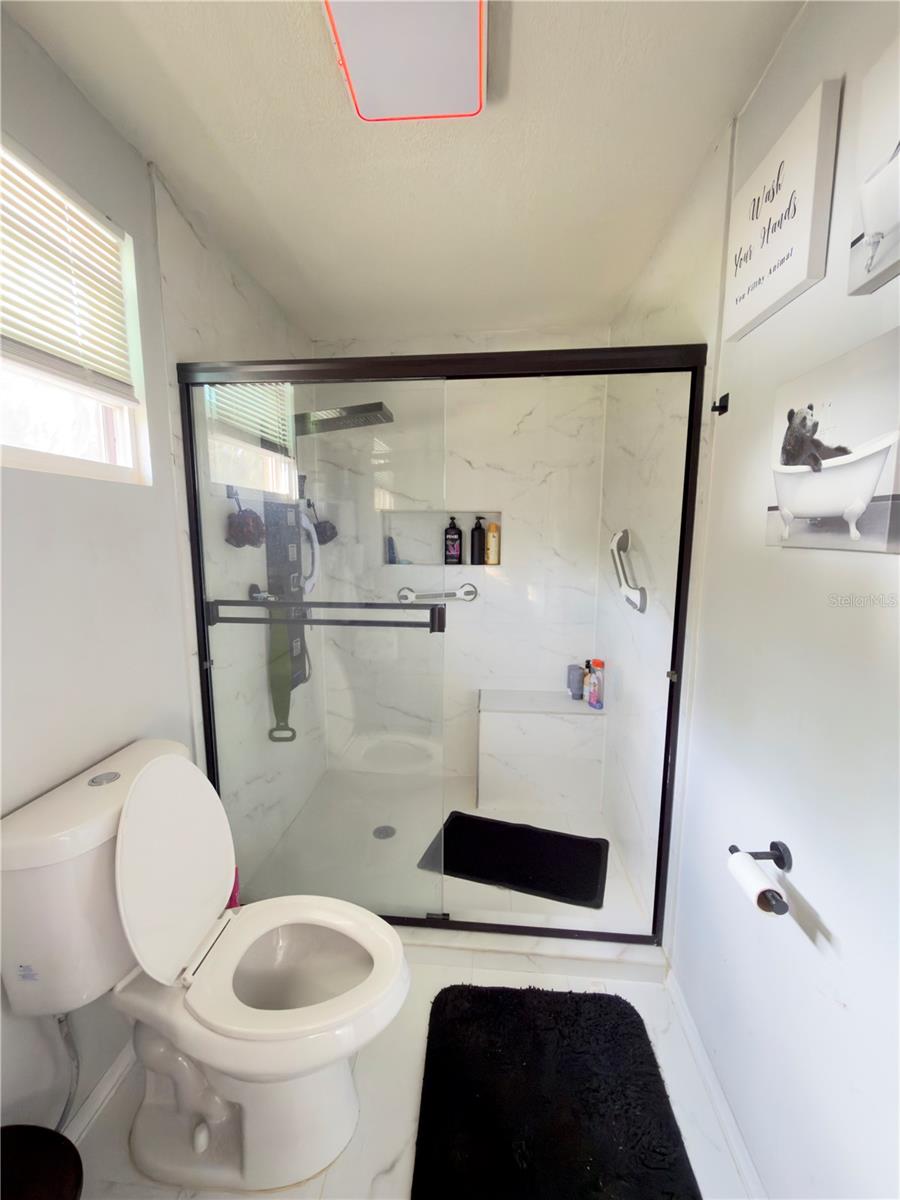 RICHLAND MANOR - Residential