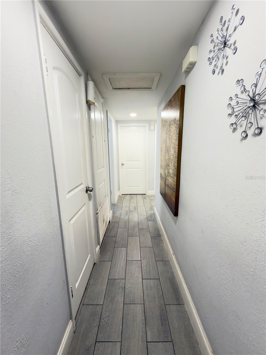 RICHLAND MANOR - Residential