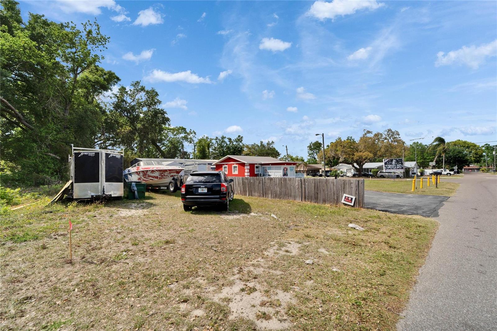 KINGSWAY POULTRY COLONY UNIT N - Residential