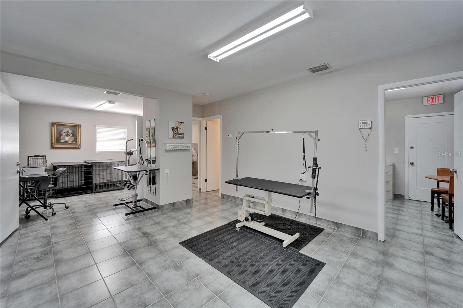 KINGSWAY POULTRY COLONY UNIT N - Residential