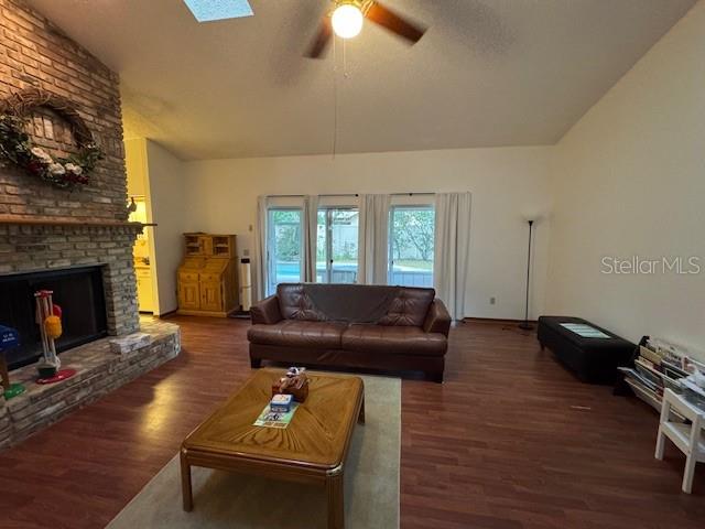 CARDINAL OAKS COVE - Residential