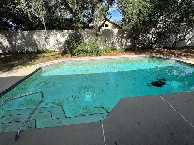 CARDINAL OAKS COVE - Residential