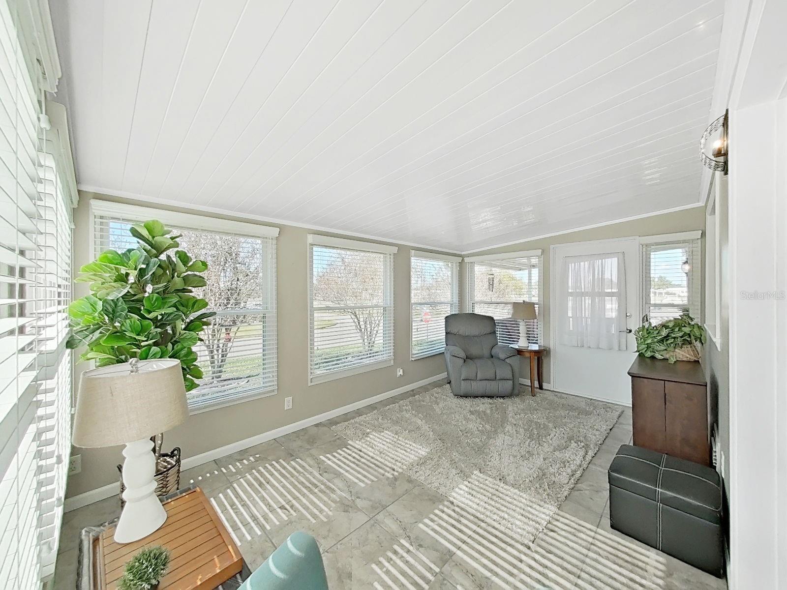 FOXWOOD LAKE ESTATES PH 01 - Residential