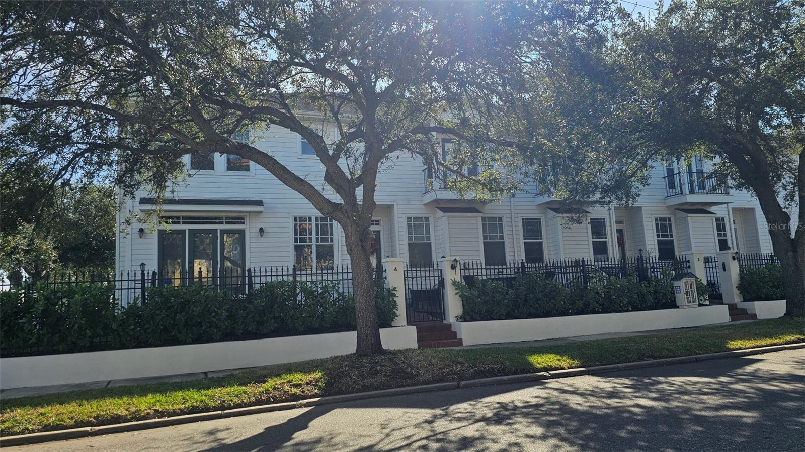 113 BOSPHOROUS AVENUE 1