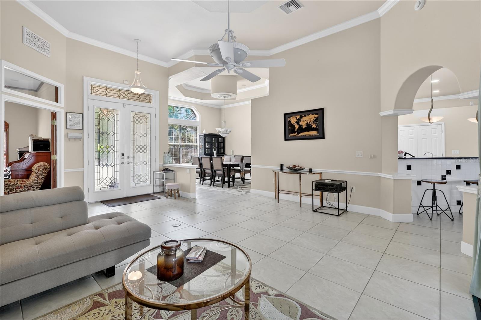 WATERS LAKE MARIAM - Residential