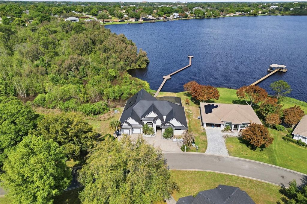 Photo of 1028 S Lake Mariam Drive, Winter Haven, FL 33884 (MLS # P4938222)