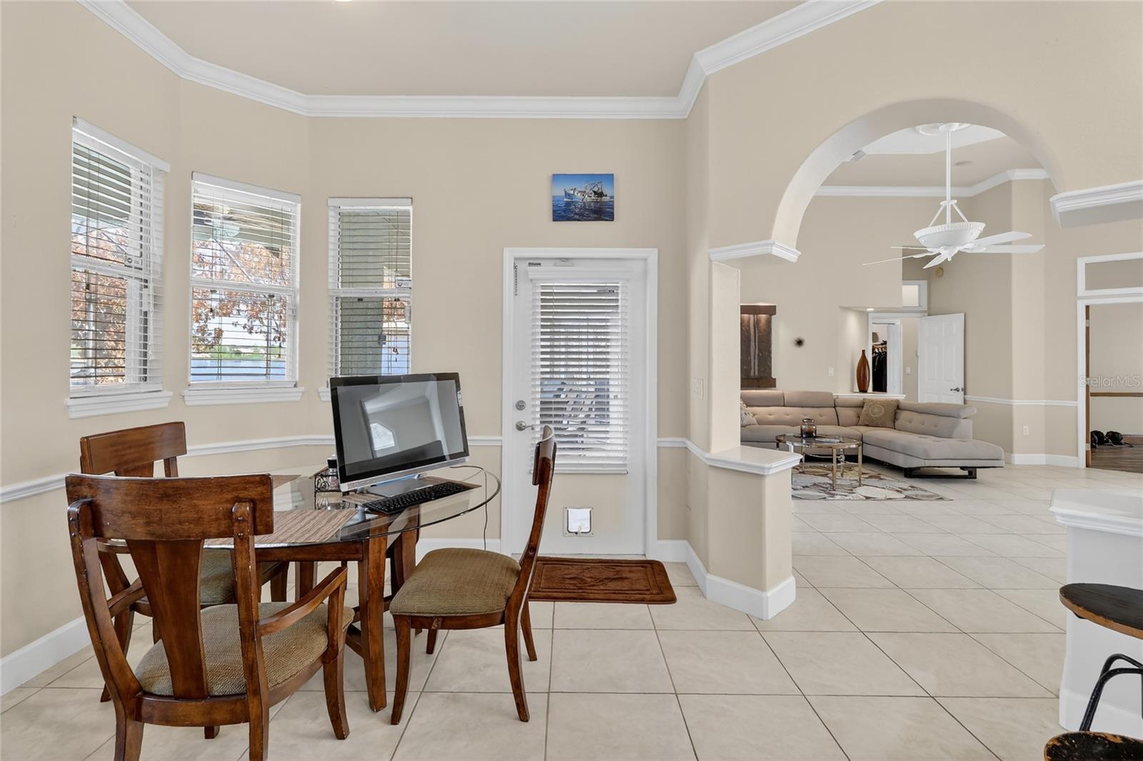 WATERS LAKE MARIAM - Residential