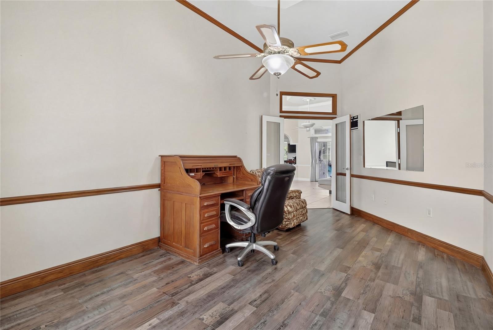 WATERS LAKE MARIAM - Residential