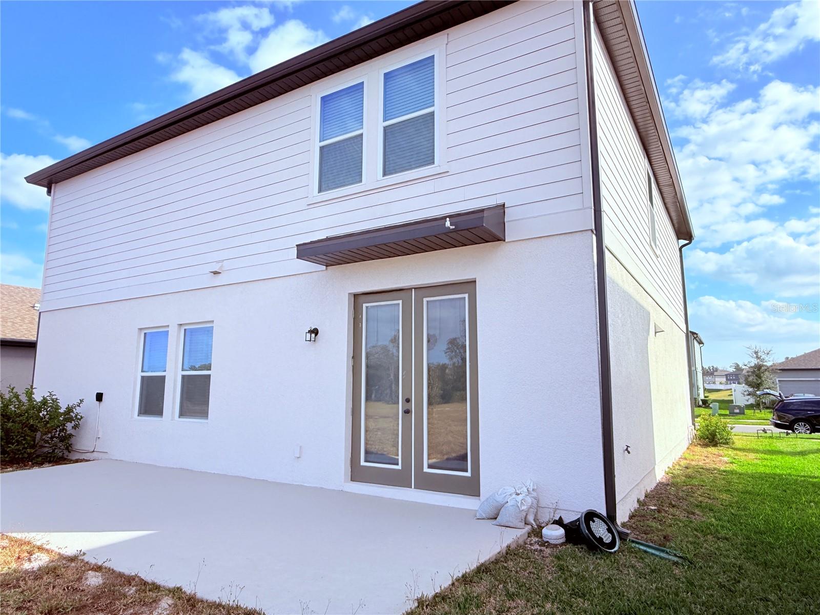 HAMPTON OAKS - Residential