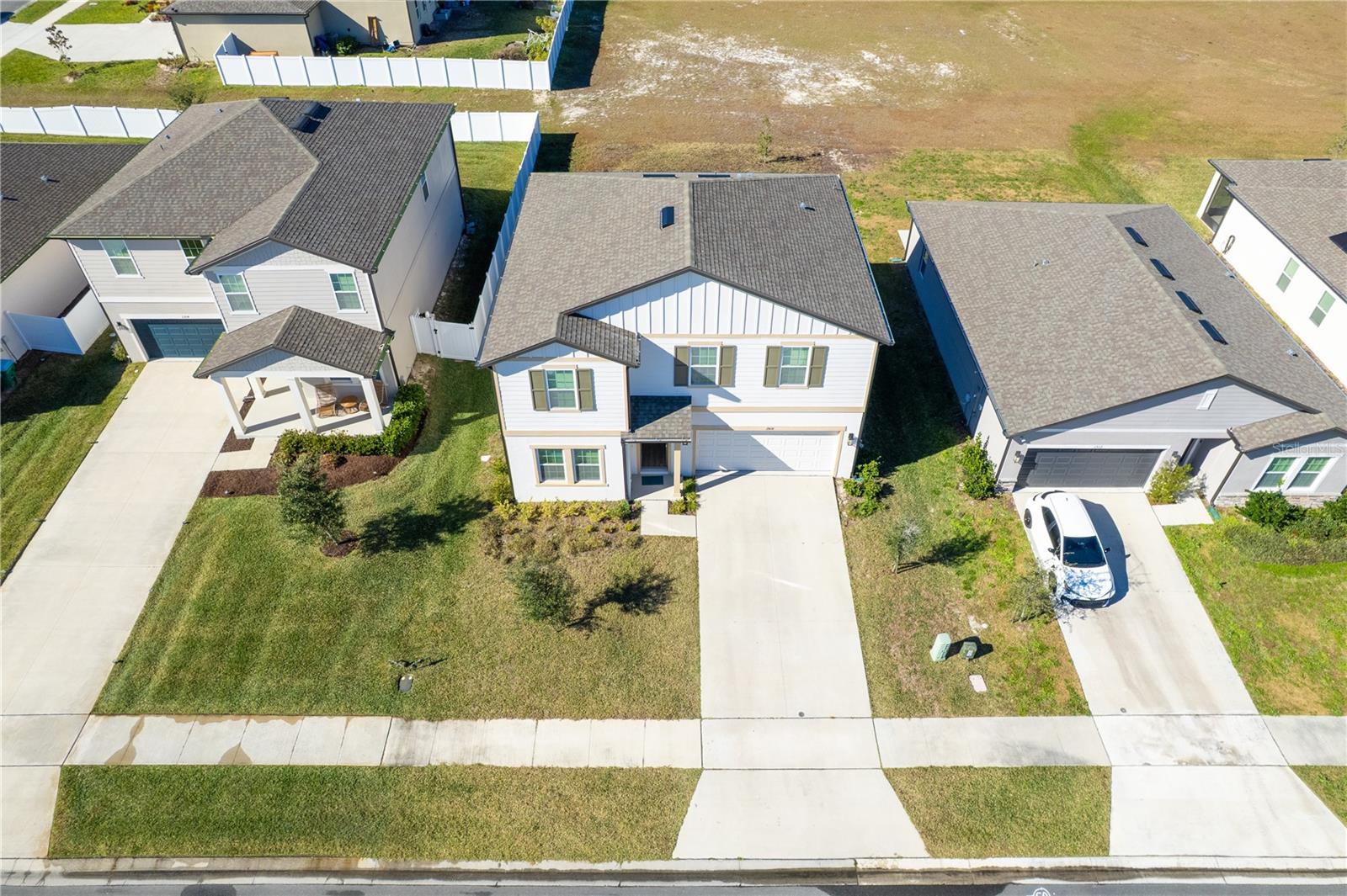 1308 STERLING POINTE DRIVE