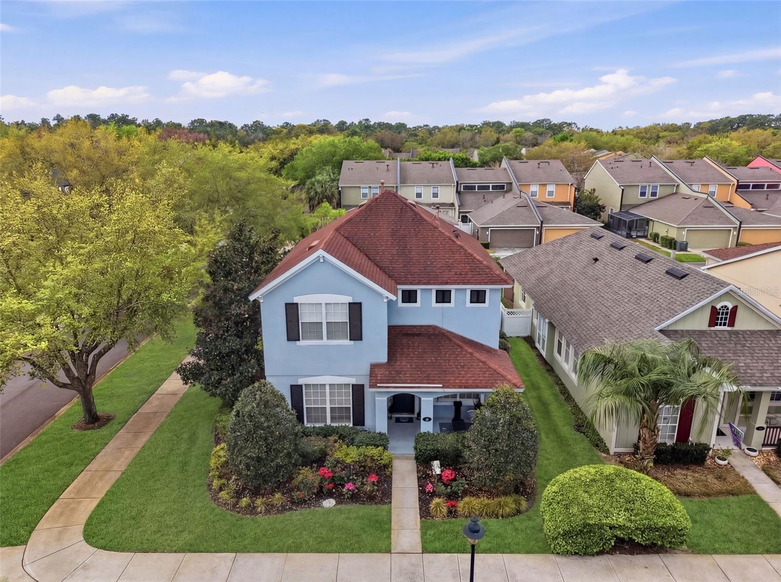 216 FOXGLOVE WAY