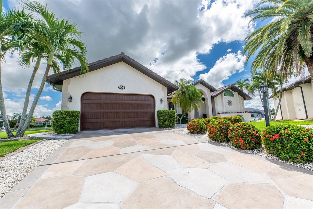 Photo of 605 Candia Court, Punta Gorda, FL 33950 (MLS # C7530334)